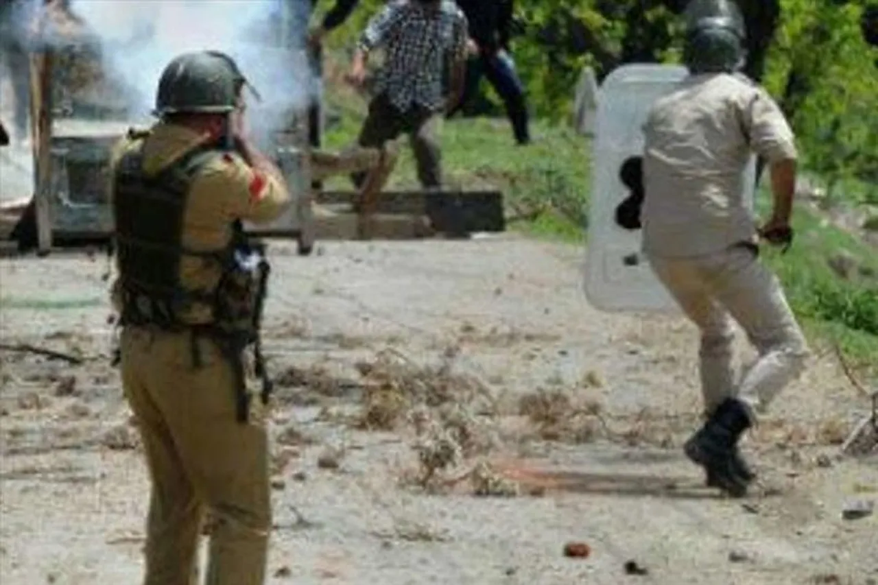 উত্তপ্ত অসম, পুলিশের গুলিতে মৃত্যু ২ জনের