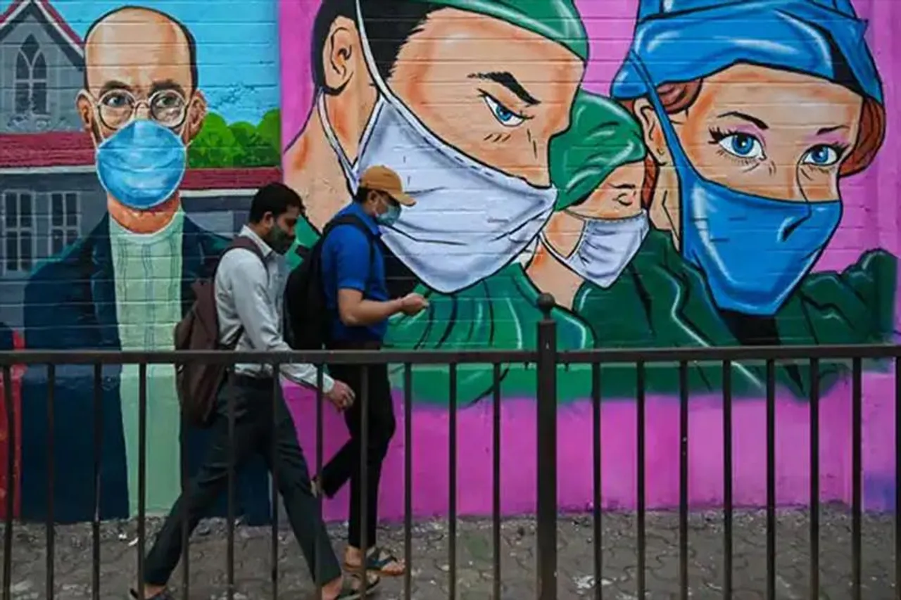 একদিনে দেশে করোনায় আক্রান্ত ২,৪৫১