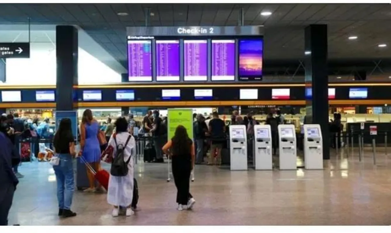 সুইজারল্যান্ডে বন্ধ করে দেওয়া হল আকাশপথ