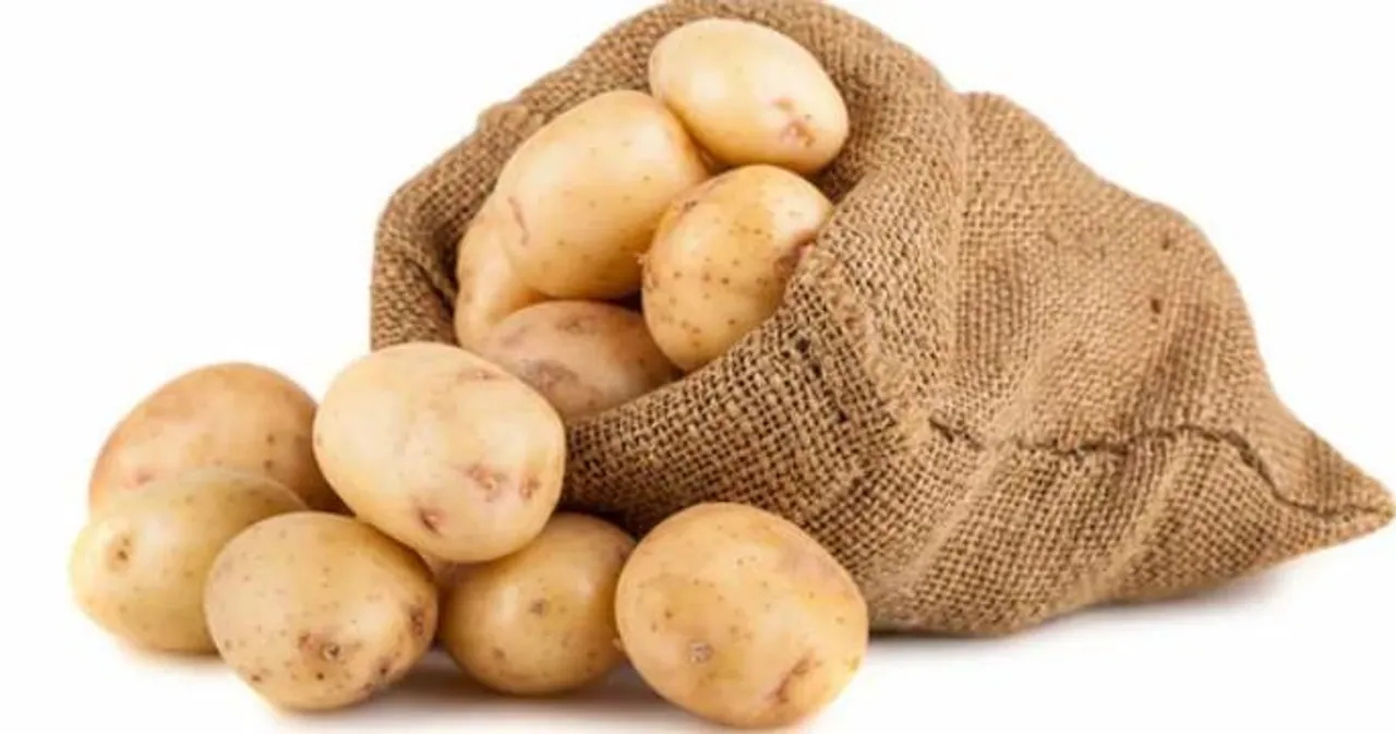 আরও দাম বাড়ল আলুর! নাজেহাল অবস্থা মধ্যবিত্ত বাঙালির