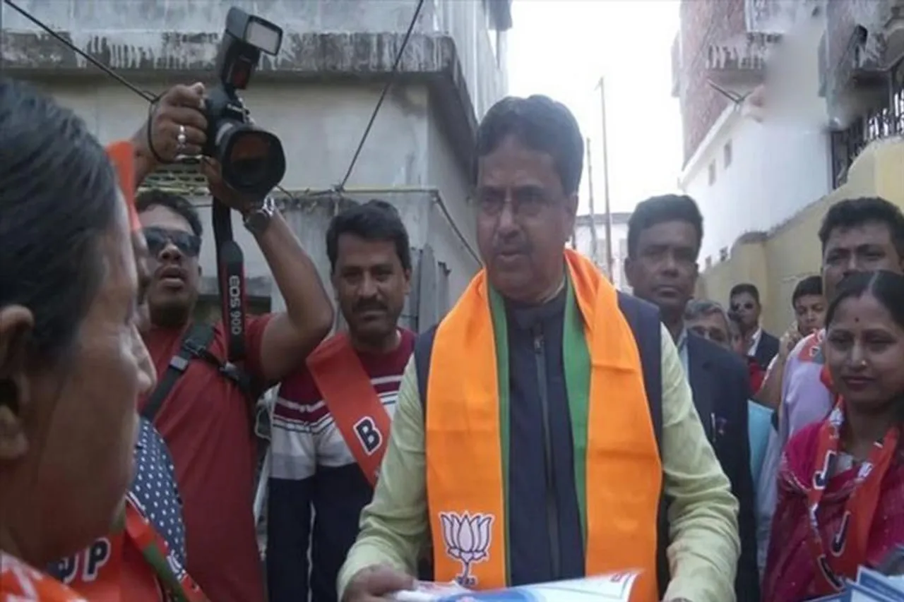 Tripura election: নির্বাচনী প্রচারের ঝাঁঝ  বাড়ালেন মানিক সাহা