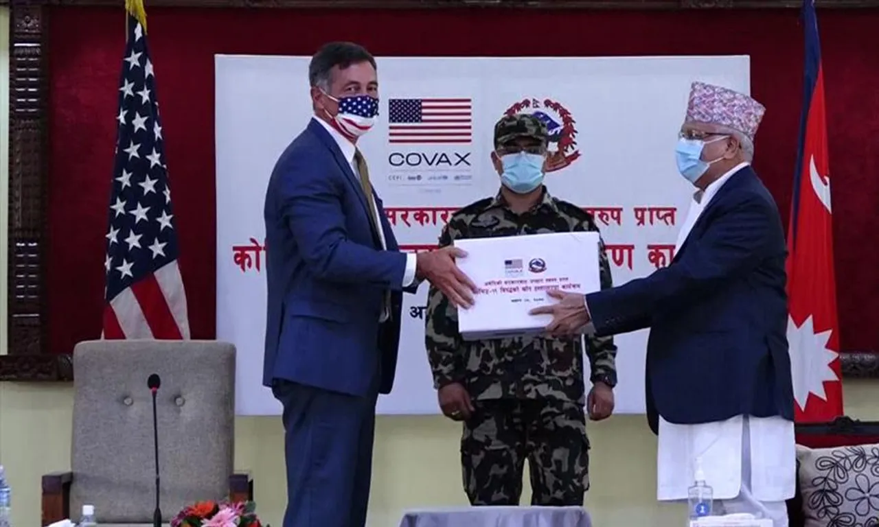 পাশে দাঁড়াল আমেরিকা, নেপালকে বিপুল ভ্যাকসিন পাঠাল দেশ