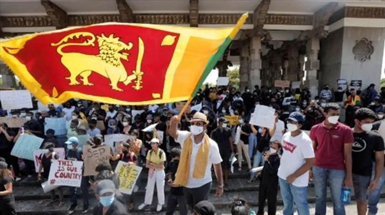 শ্রীলঙ্কা দুষছে প্রধানমন্ত্রীকে