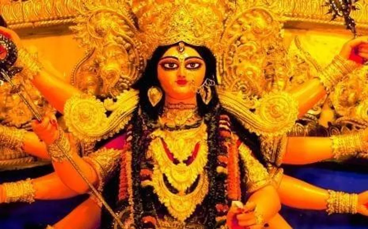 জেনে নিন বিভিন্ন পুজোর তারকা ব্র্যান্ড অ্যাম্বাসেডদের