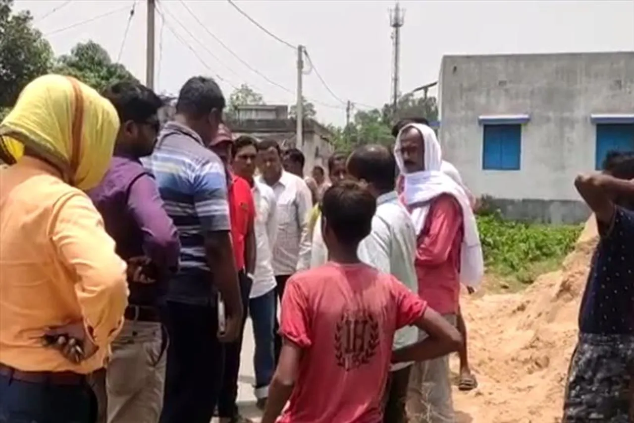 দুর্নীতির অভিযোগ পেয়ে কী বলছেন প্রাক্তন পঞ্চায়েত সদস্য?