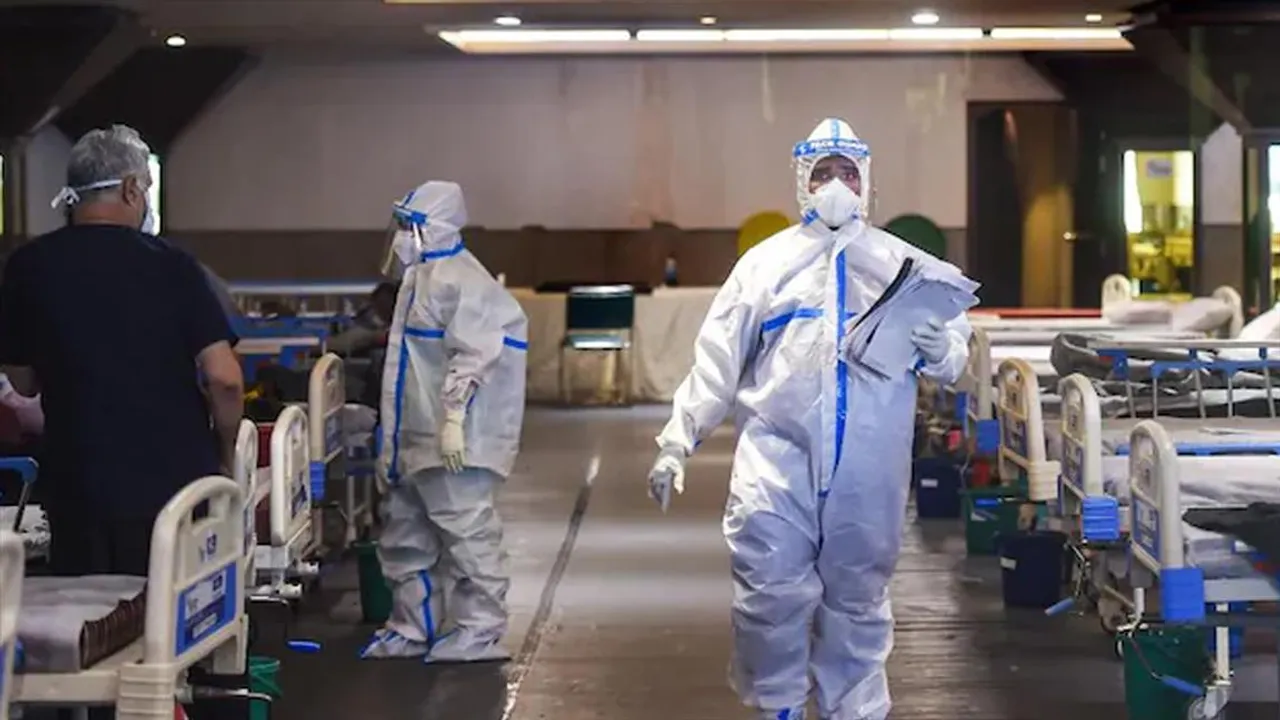 ৪টি বেসরকারি হাসপাতাল পরিণত হল ওমিক্রন ডেডিকেটেড সেন্টারে