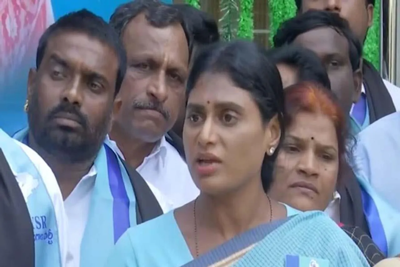 'তেলেঙ্গানা ভারতের আফগানিস্তান, আর কেসিআর হল তালিবান'