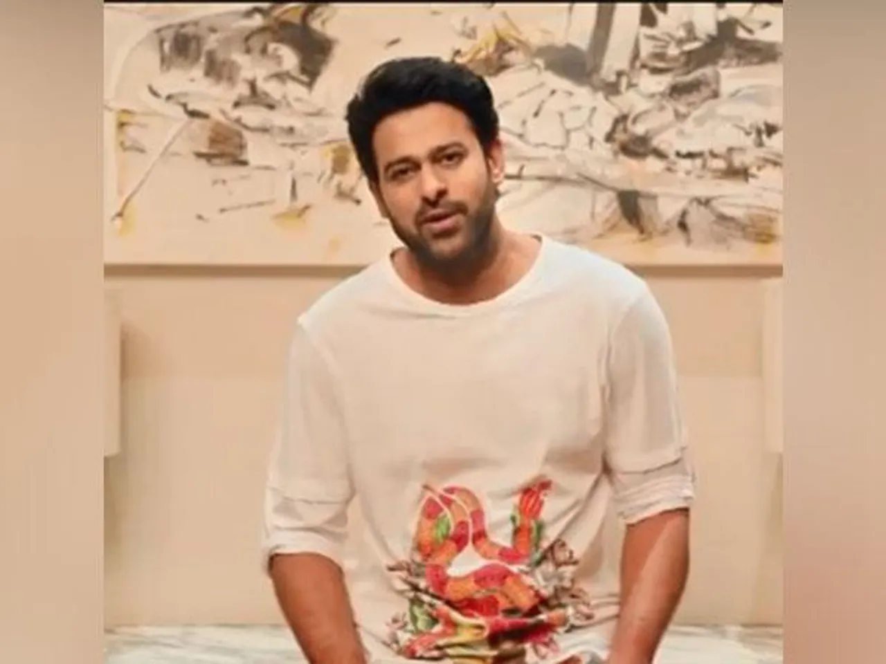 রাজামৌলীর প্রশংসায় প্রভাস