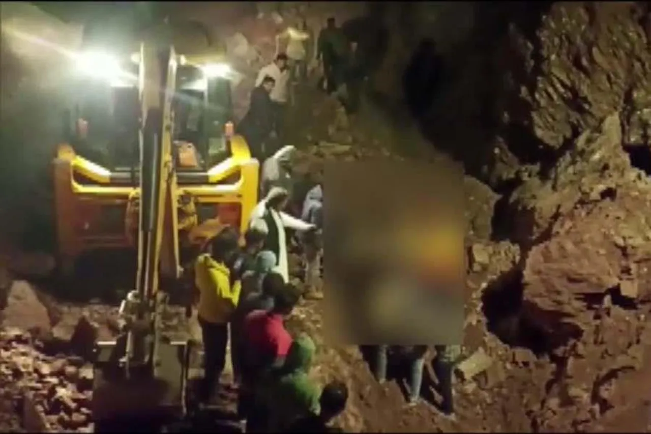 হিমাচল প্রদেশে ভয়াবহ ভূমিধসে মৃত ৩