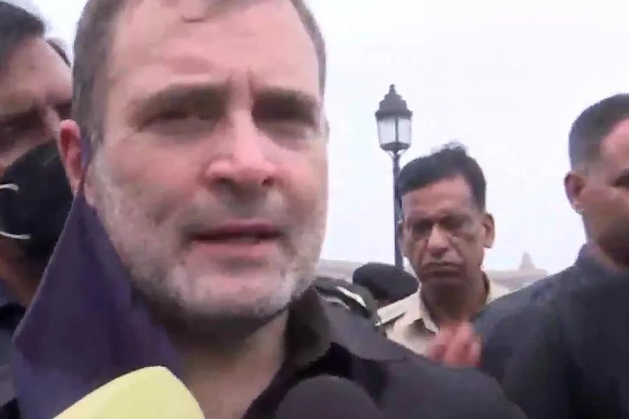 মারধর করার অভিযোগ করলেন রাহুল গান্ধী