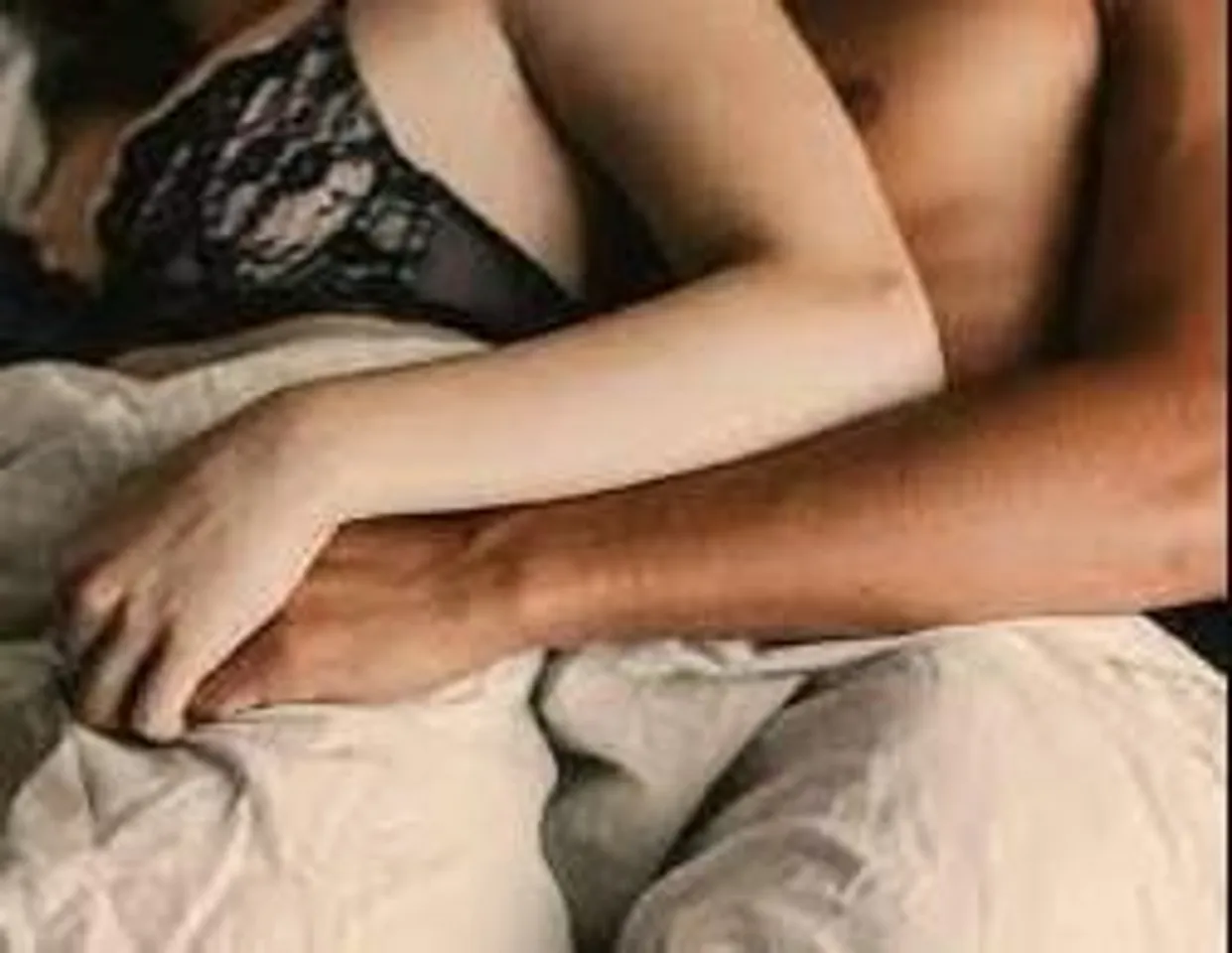 মিলনের চাহিদা বয়সের সঙ্গে বদলাবে!