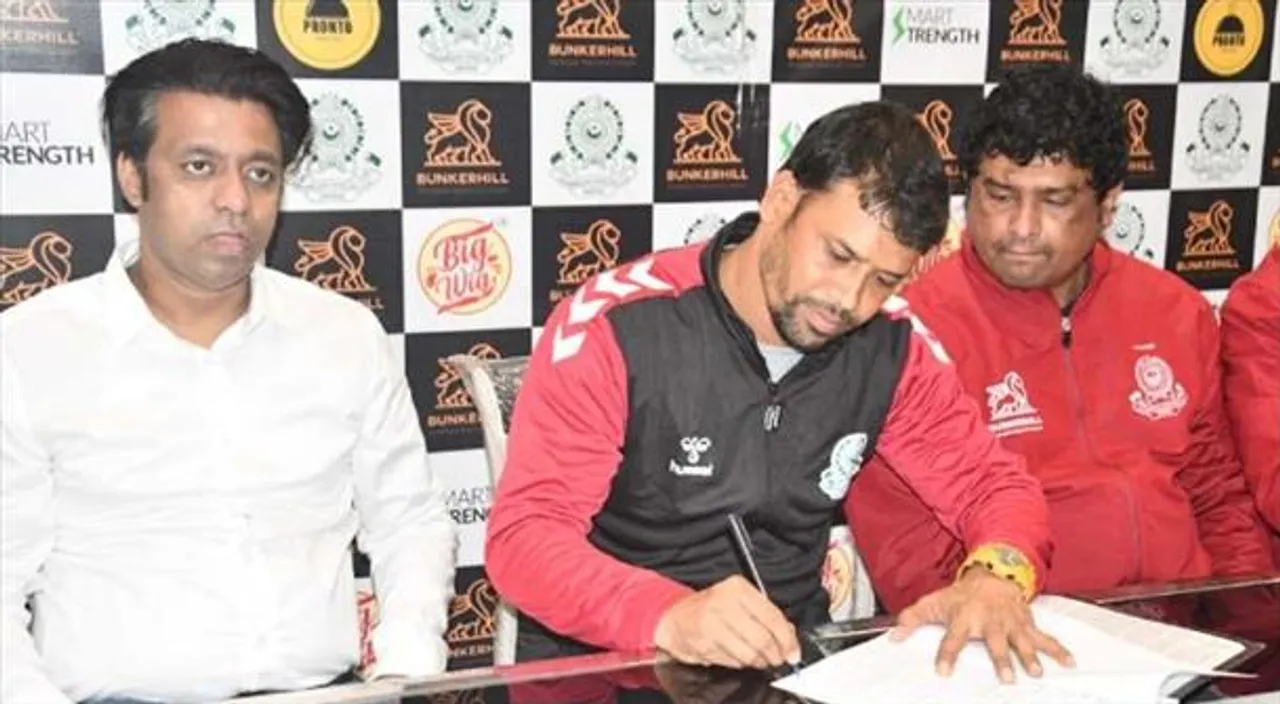 মহামেডানের গোলকিপার কোচ হলেন সন্দীপ নন্দী