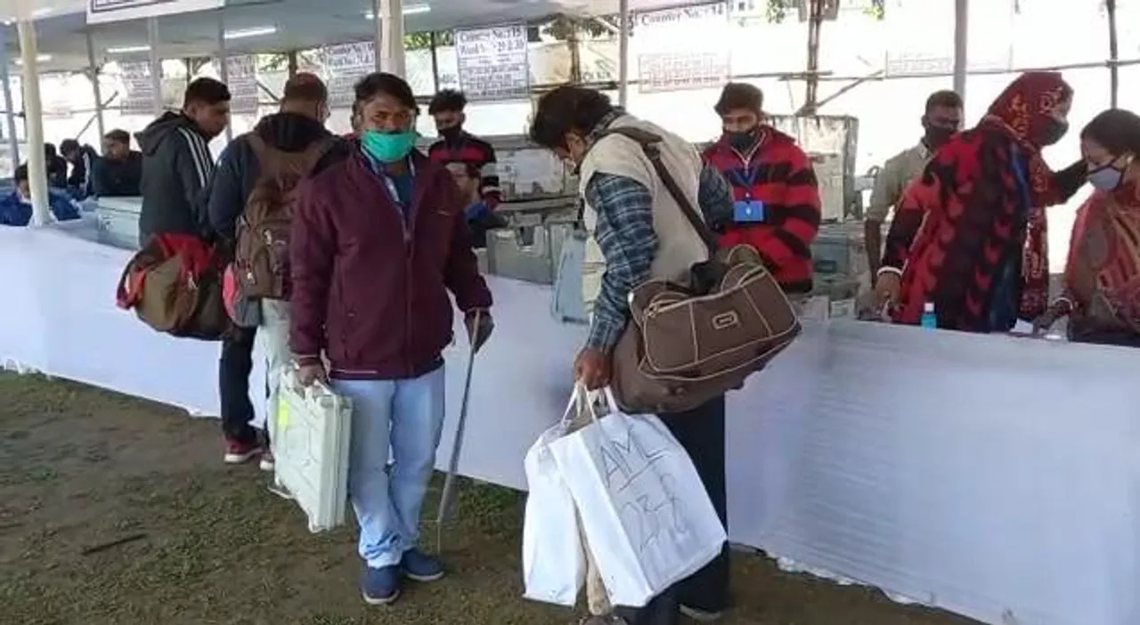 কাল পুরভোট, আসানসোল পলিটকনিক কলেজ মাঠে খোলা হয়েছে ডিসিআরসি