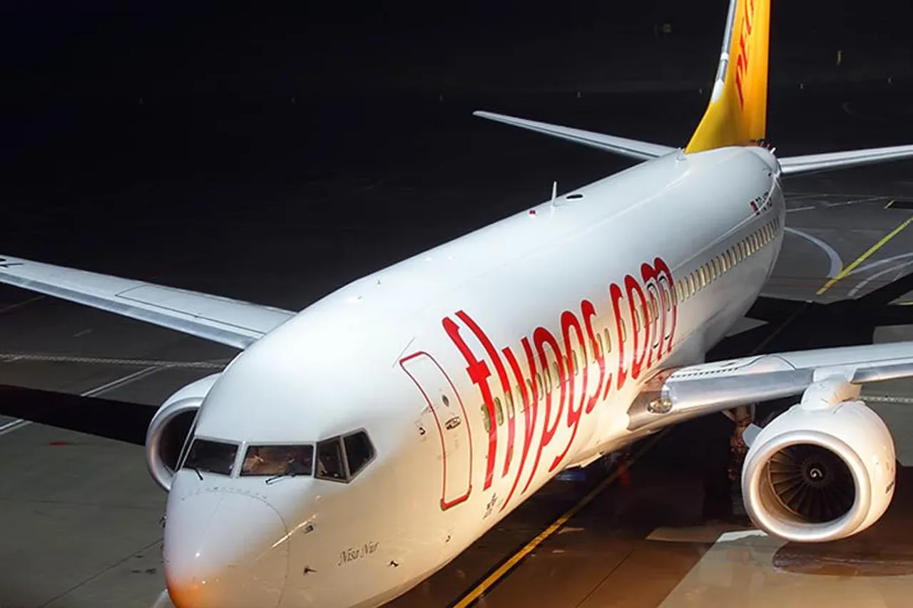 আটকে পড়া ভারতীয়দের নিয়ে বুদাপেস্ট থেকে ফ্লাইট ছেড়েছে