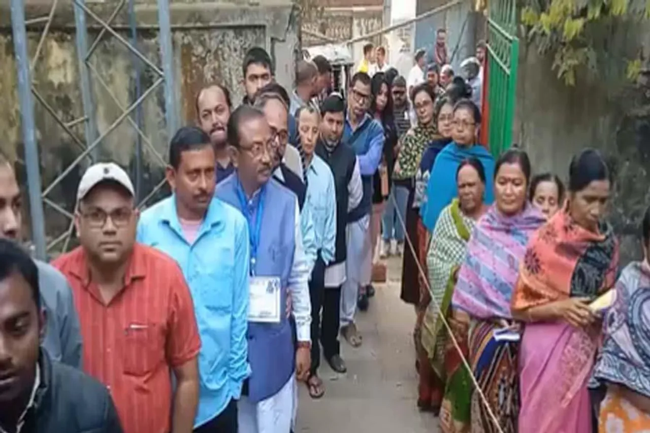 সকাল ৯টা অবধি ত্রিপুরায় ভোট পড়ল ১৩.৯২ শতাংশ