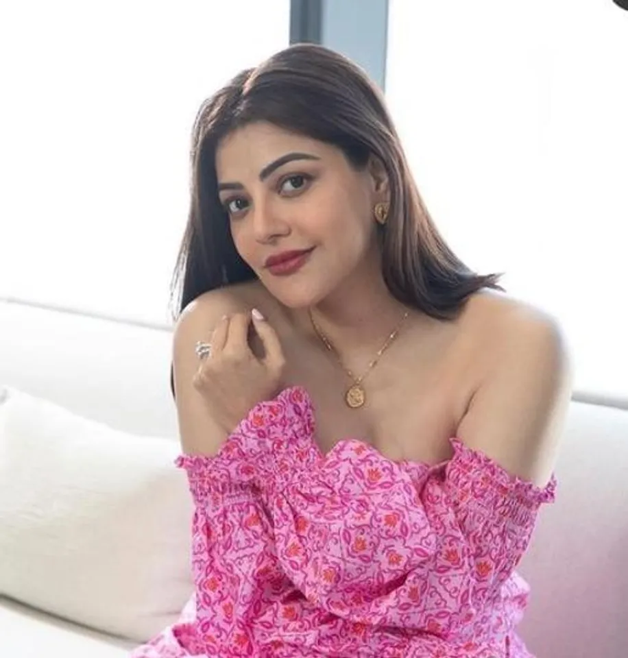 প্রথম পারিবারিক ছবি শেয়ার করলেন কাজল আগরওয়াল