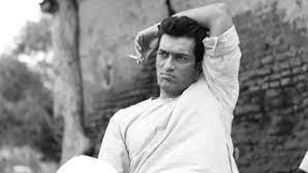 নিজের ছবি দেখে আসল সত্যজিৎ ভেবেছিলেন জিতু!