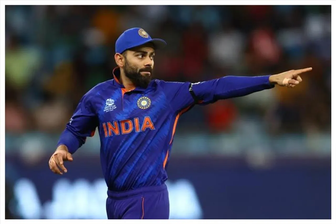 সিডনি বিমানবন্দরে বিরাটকে অভ্যর্থনা ভক্তদের