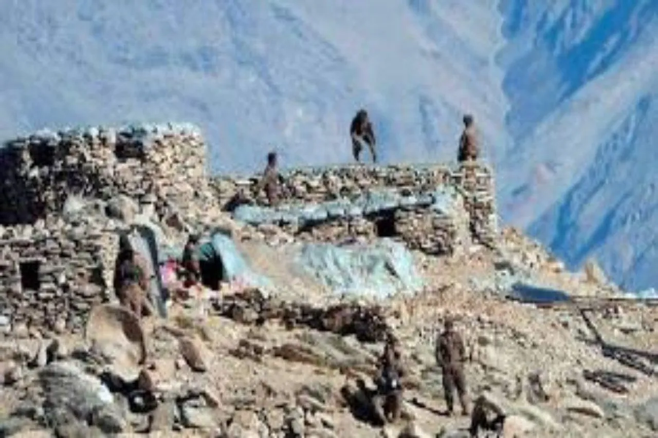 ভারত-চীন সংঘর্ষ: নিরাপত্তা পরিস্থিতি সম্পর্কে রাজনাথ সিংকে ব্রিফ করবেন অনিল চৌহান