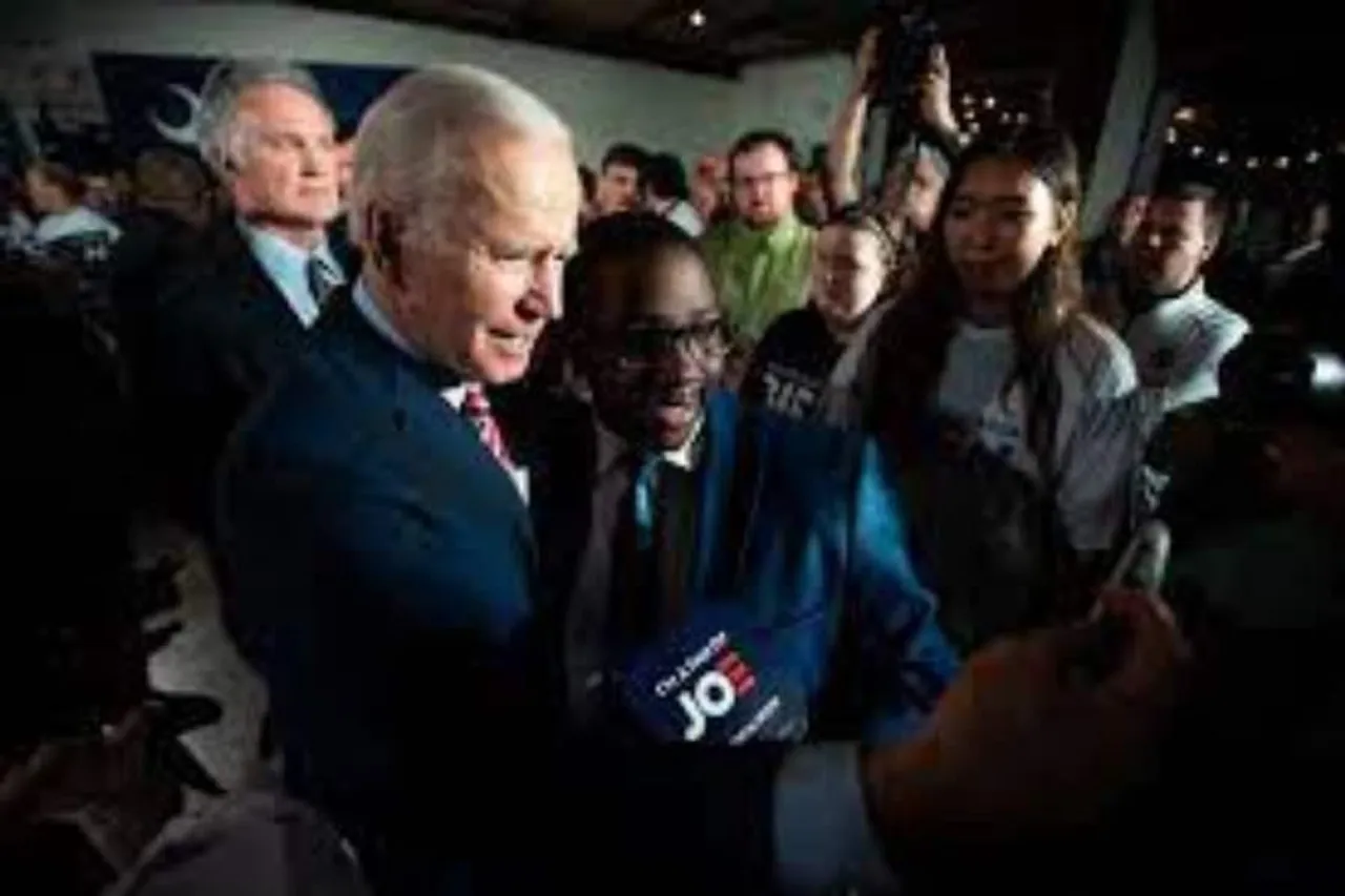 স্টুডেন্টস লোনে বিশেষ ঘোষণা বাইডেনের