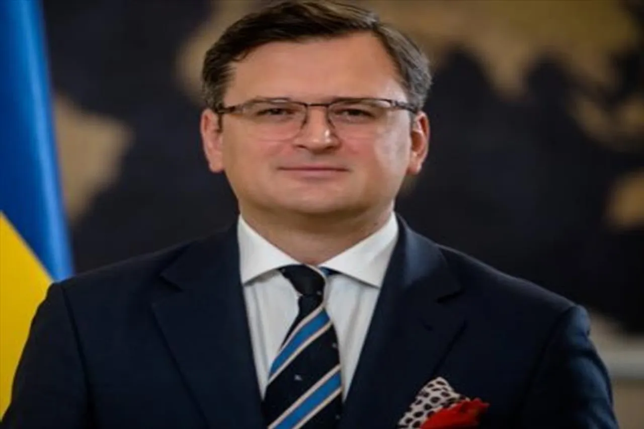 ৩ লক্ষ নাগরিককে আটকে রেখেছে রাশিয়া, টুইট দিমিত্রো কুলেবার