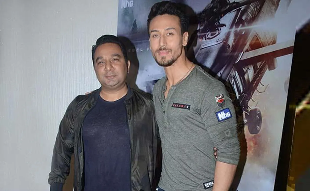 টাইগার শ্রফের প্রশংসা করলেন আহমেদ খান