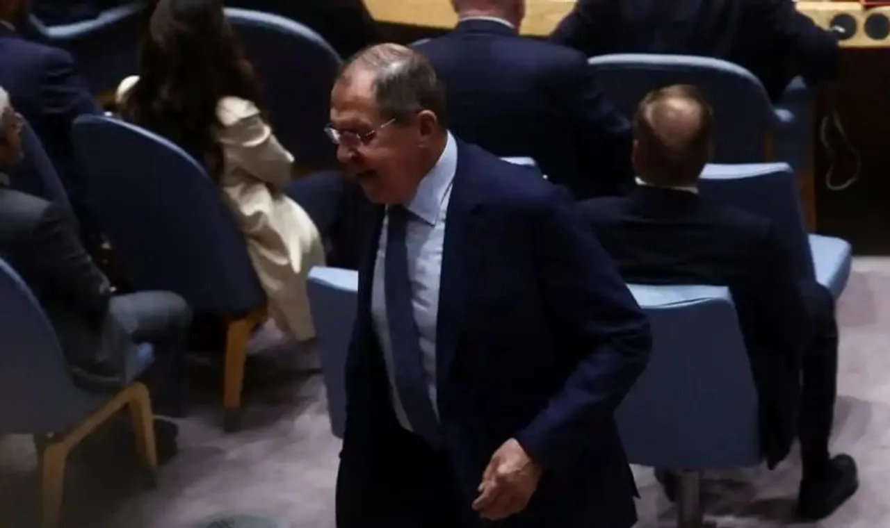 নিরাপত্তা পরিষদের বৈঠক থেকে বেরিয়ে গেলেন রুশ পররাষ্ট্রমন্ত্রী