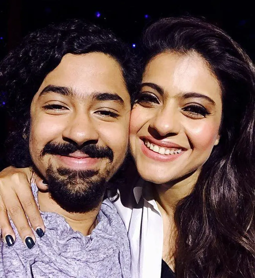 অনস্ক্রিন 'মা'য়ের সঙ্গে ছবি শেয়ার করলেন ঋদ্ধি সেন, দেখুন