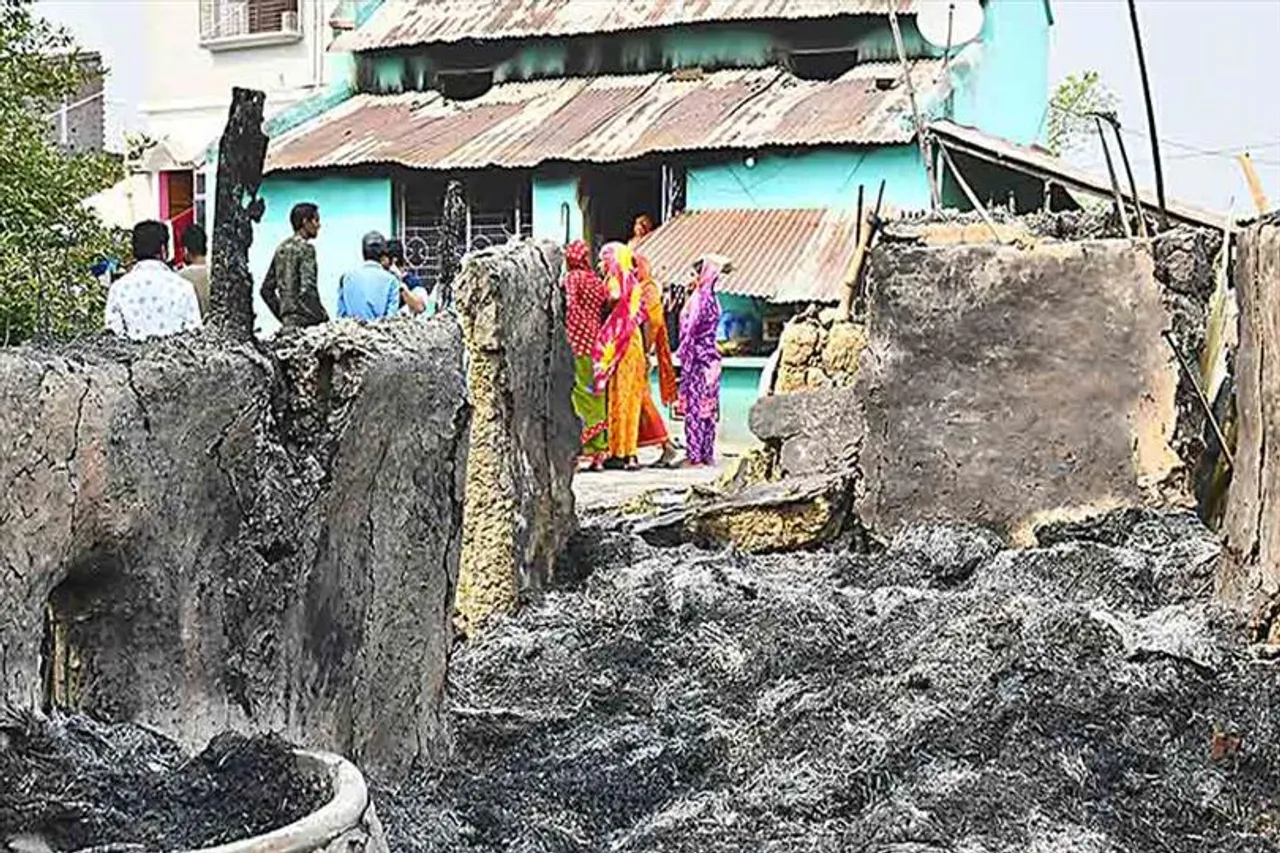 গণহত্যার পর এবার বগটুই-এ 'বোমাতঙ্ক'