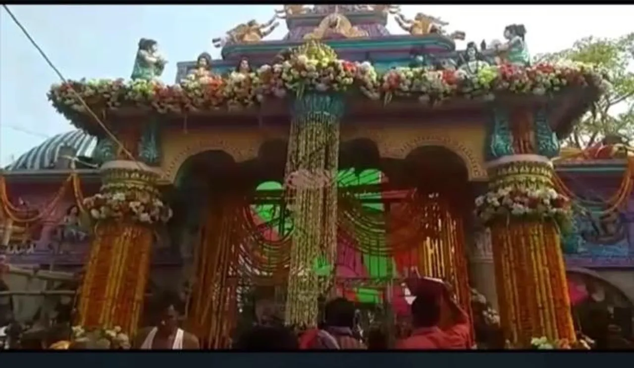 সর্ববৃহৎ মনসা মেলা অনুষ্ঠিত হল মহিষাতে