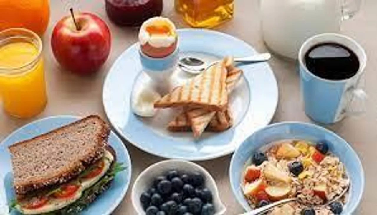 ব্রেকফাস্ট বাদ দেওয়া উচিত নয়