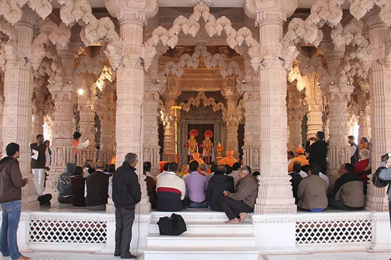 BAPS স্বামীনারায়ণ মন্দিরের দেওয়ালে খালিস্তানি স্লোগান! তদন্তের দাবি ভারতের