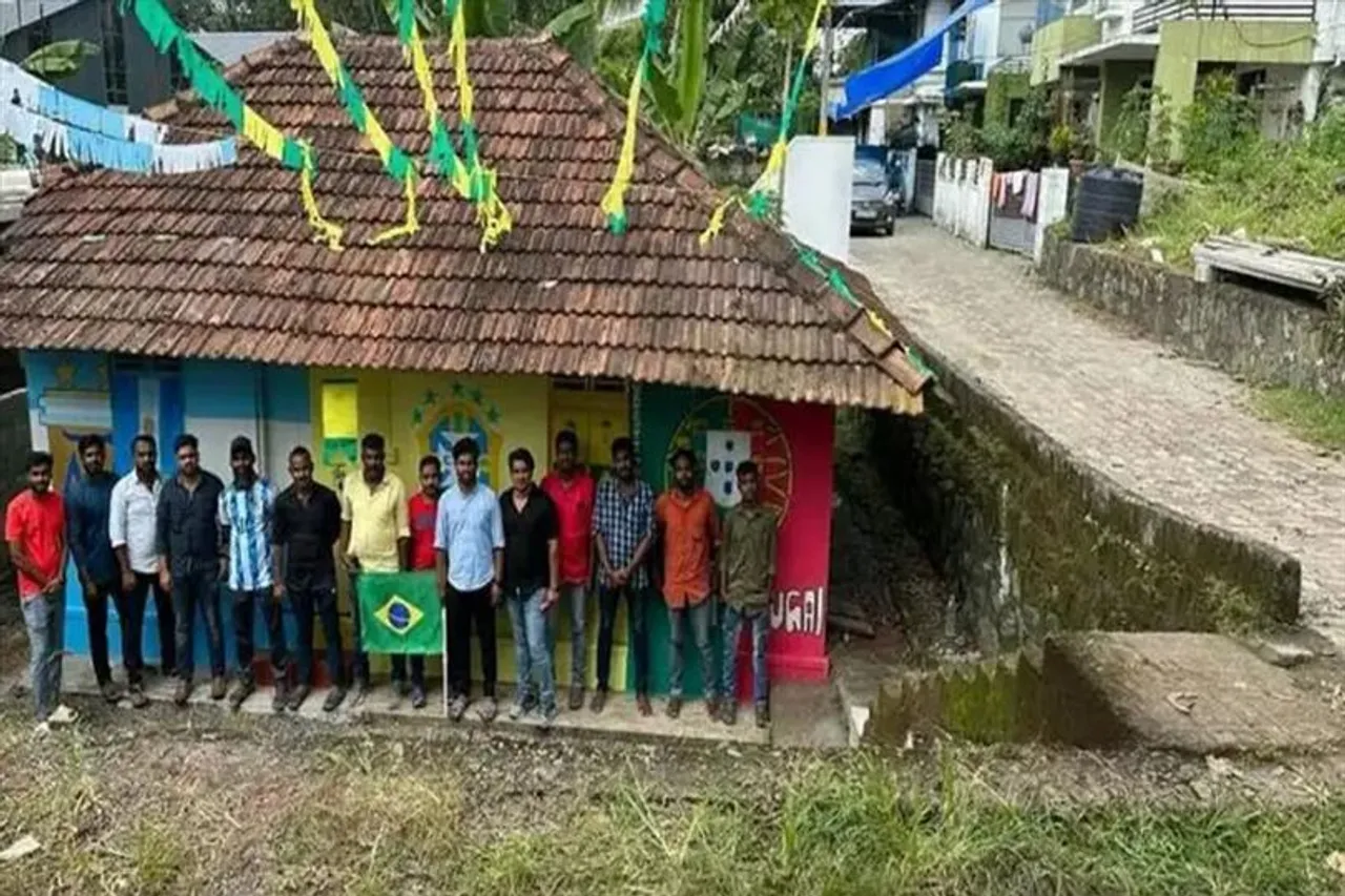 টিভিতে ফিফা দেখার জন্য আস্ত বাড়ি কিনল ভক্তরা