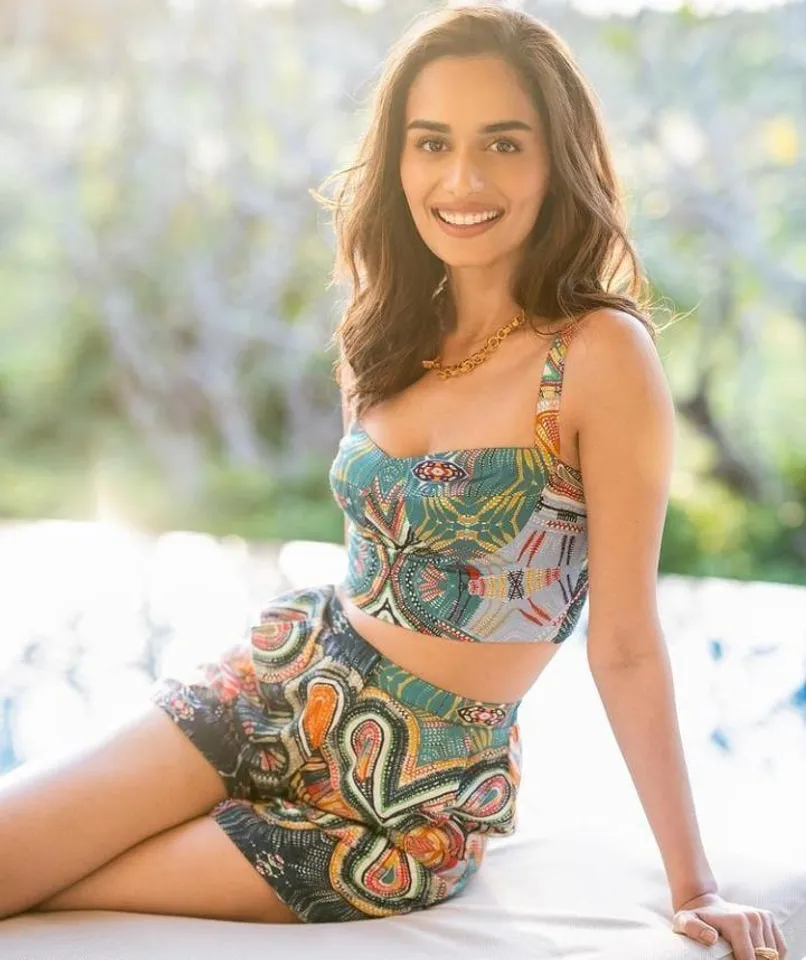 প্রাক্তন মিস ওয়ার্ল্ড মানুশি চিল্লারের আবেগী পোস্ট