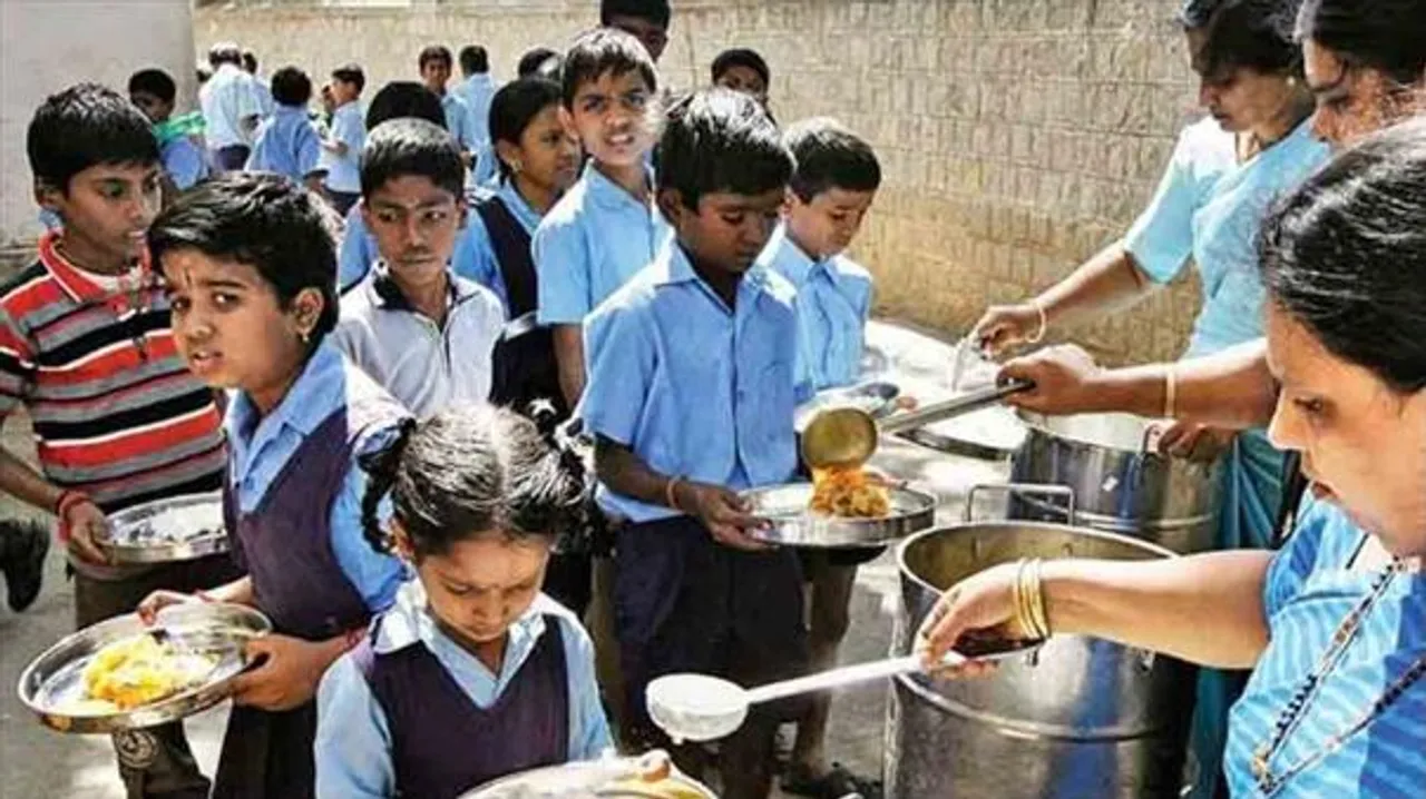 দলিত স্কুল পড়ুয়াদের মিড-ডে মিল বয়কট!