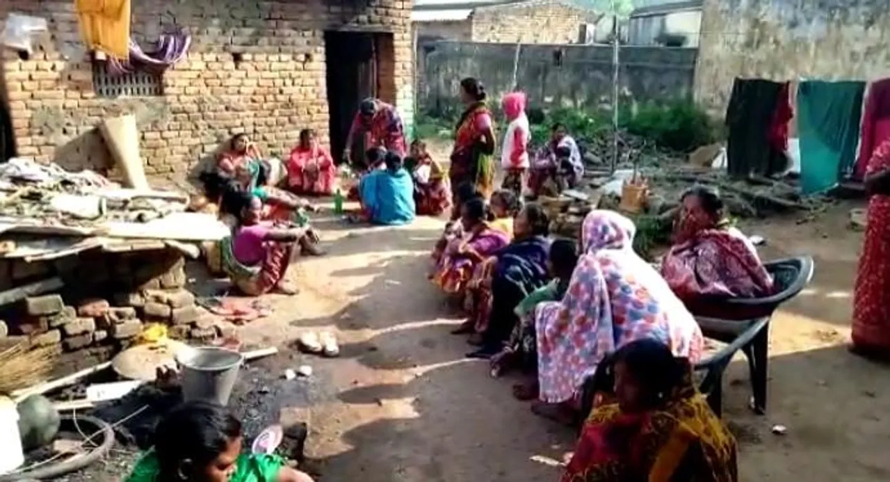 তাস খেলা কে কেন্দ্র করে পিটিয়ে খুনের অভিযোগ