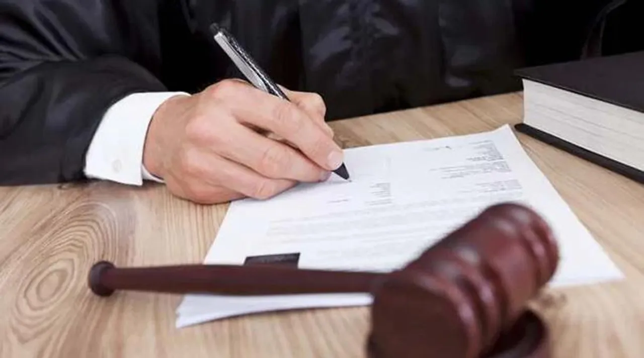 আহমেদাবাদ বিস্ফোরণ মামলায় দোষী সাব্যস্ত ৪৯ জন!