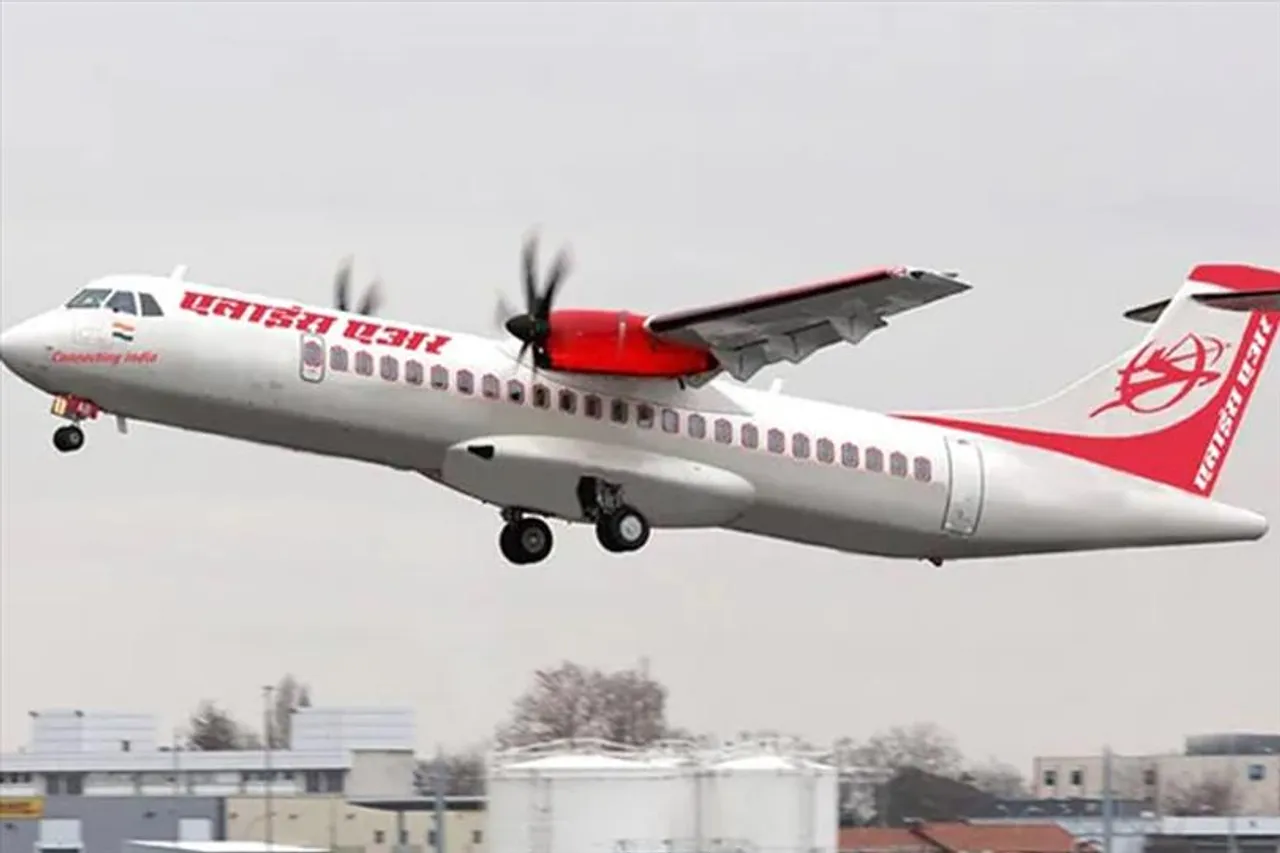 বেতন বৃদ্ধির দাবিতে ধর্মঘট এয়ার অ্যালায়েন্সের পাইলটদের