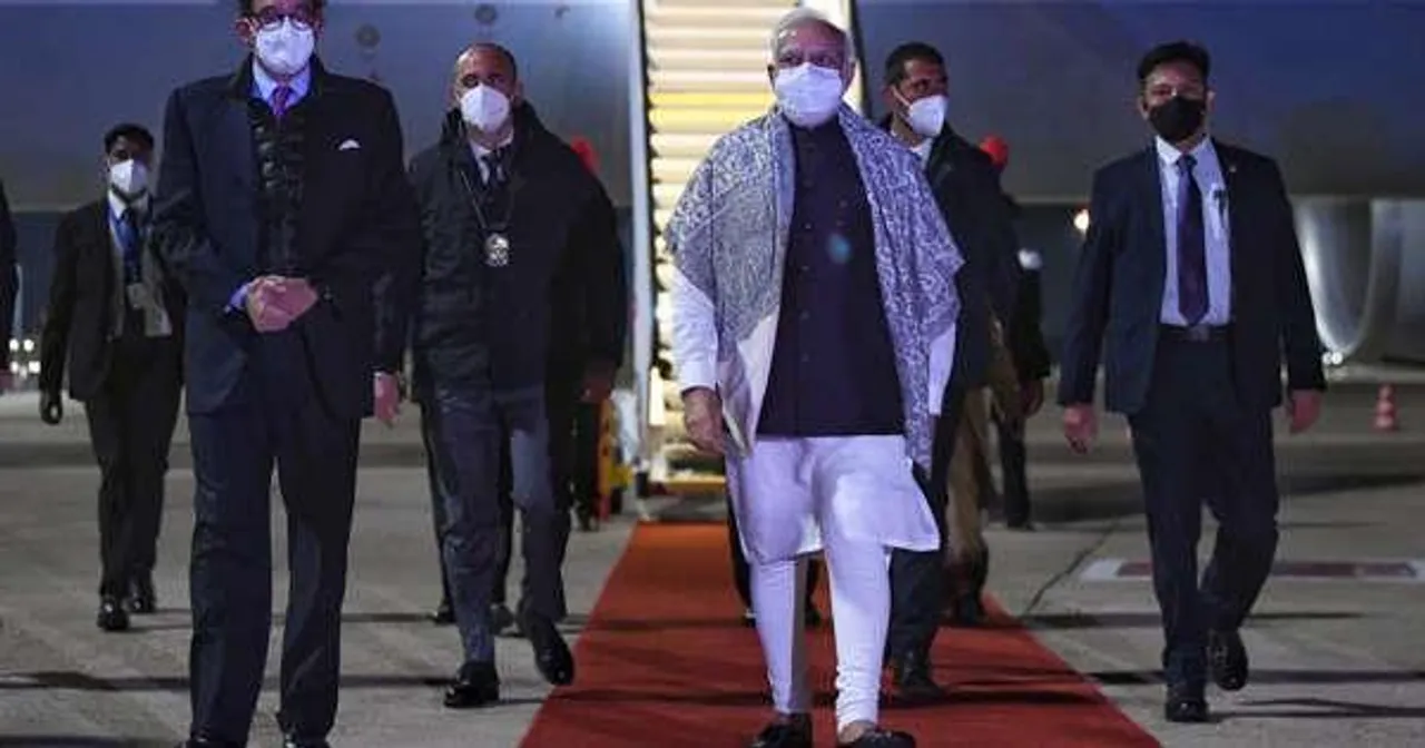 জি-২০ শীর্ষ সম্মেলন, রোমে পৌঁছলেন প্রধানমন্ত্রী