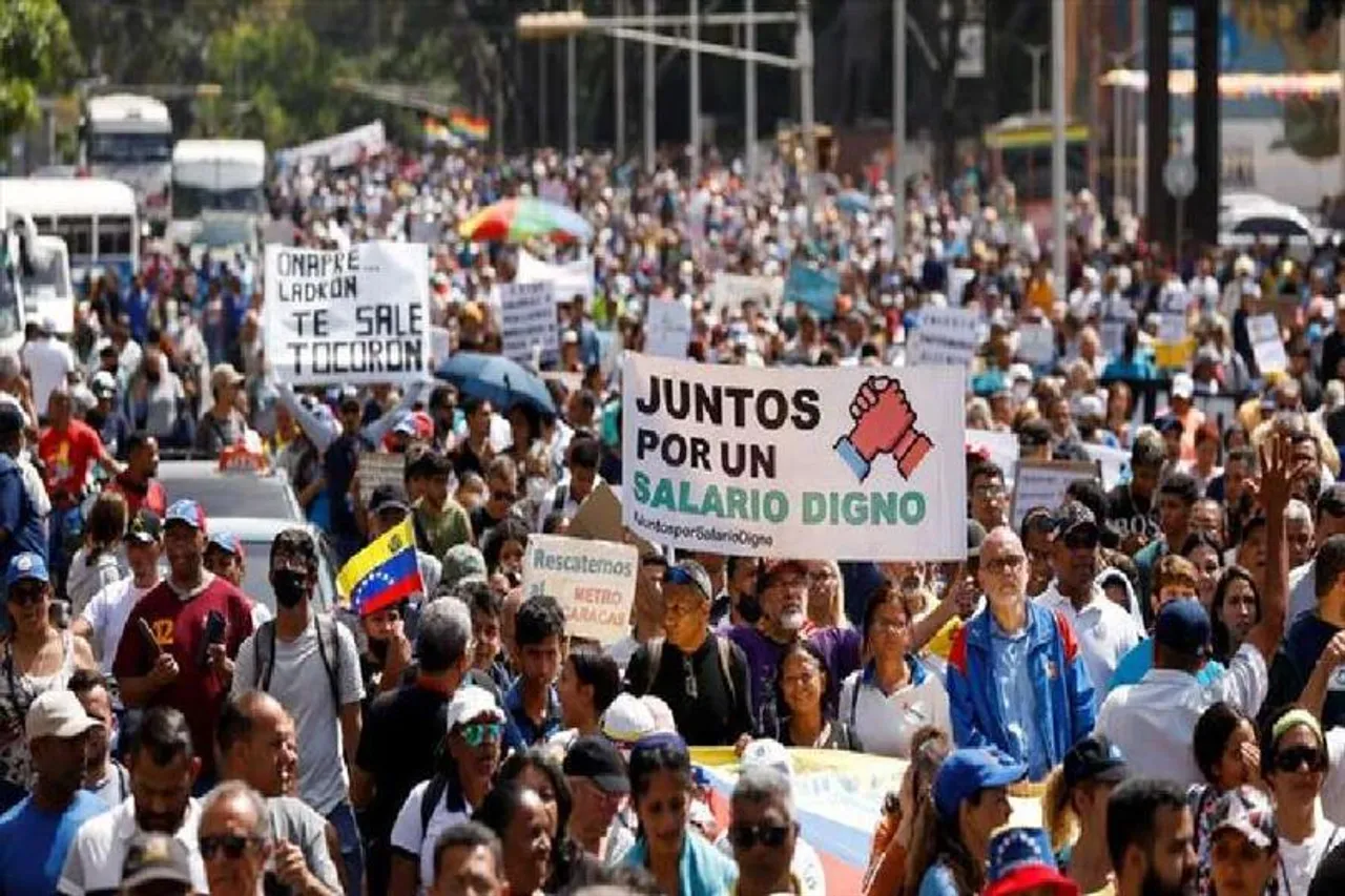 ভেনেজুয়েলায় বিক্ষোভ