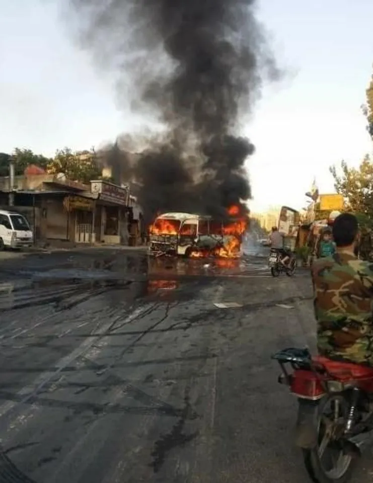 সিরিয়ায় সেনাবাহিনীর বাসে বোমা হামলা, নিহত ১৮
