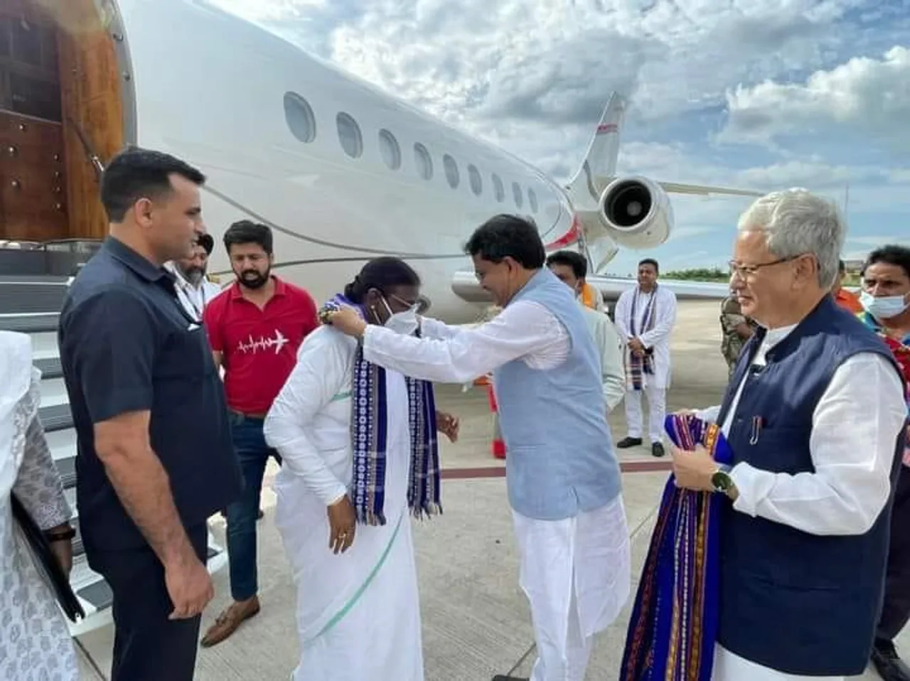 ত্রিপুরায় দ্রৌপদী মূর্মূ