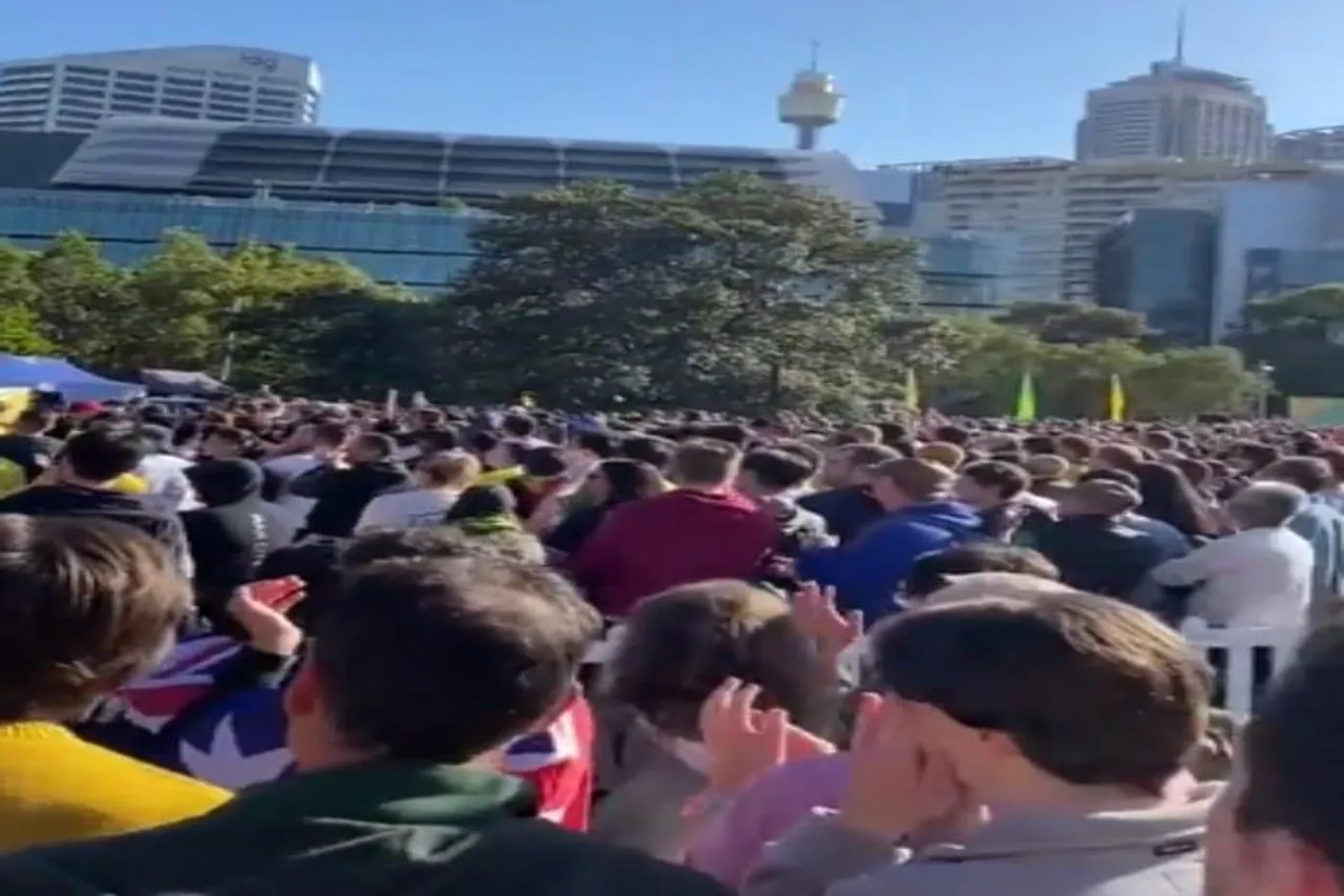 বিশ্বকাপে হার, তবে খেলোয়াড়দের সমারোহে অভ্যর্থনা জানালো অস্ট্রেলিয়ার ভক্তরা- দেখুন ভিডিও