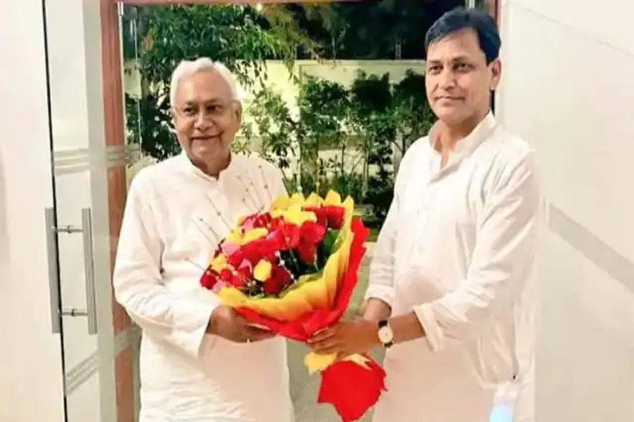 ক্ষমতায় থাকার জন্য সব কিছু করতে পারেন নীতীশ কুমারঃ বিজেপি