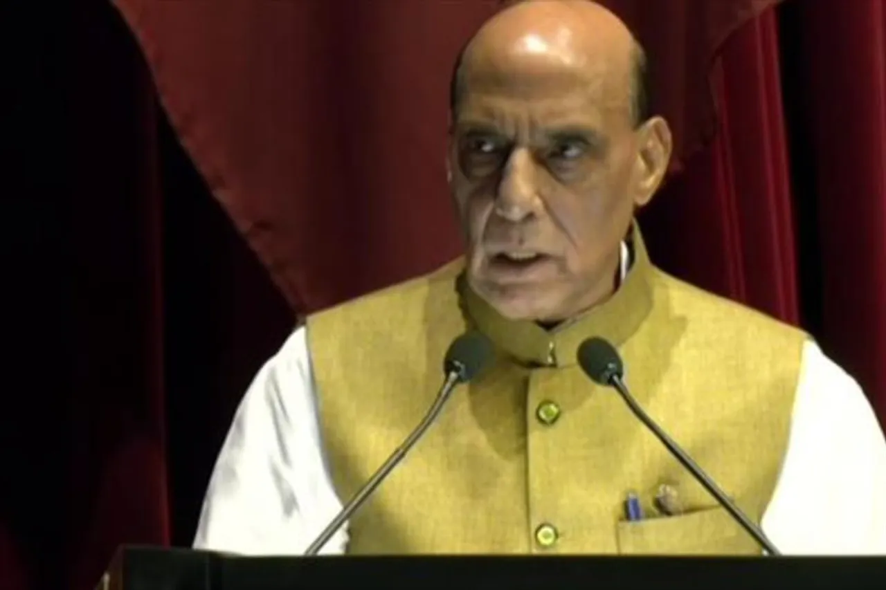 পাক সহ শত্রু দেশগুলিকে কড়া হুঁশিয়ারি প্রতিরক্ষা মন্ত্রীর