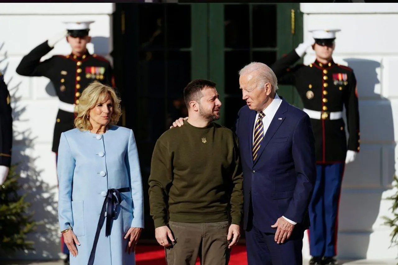 হোয়াইট হাউসে পৌঁছলেন জেলেনস্কি