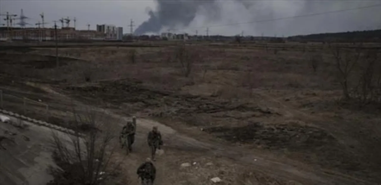 ইউরোপে মার্কিন পারমাণবিক বোমার আধুনিকীকরণের বিষয়টি বিবেচনা করবে রাশিয়া