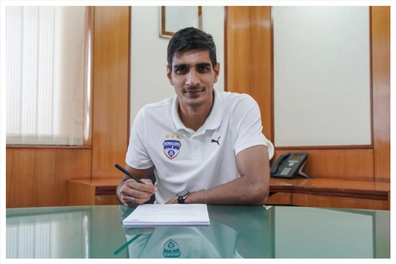 পাঁচ বছরের চুক্তি-পত্রে সই করলেন গুরপ্রীত