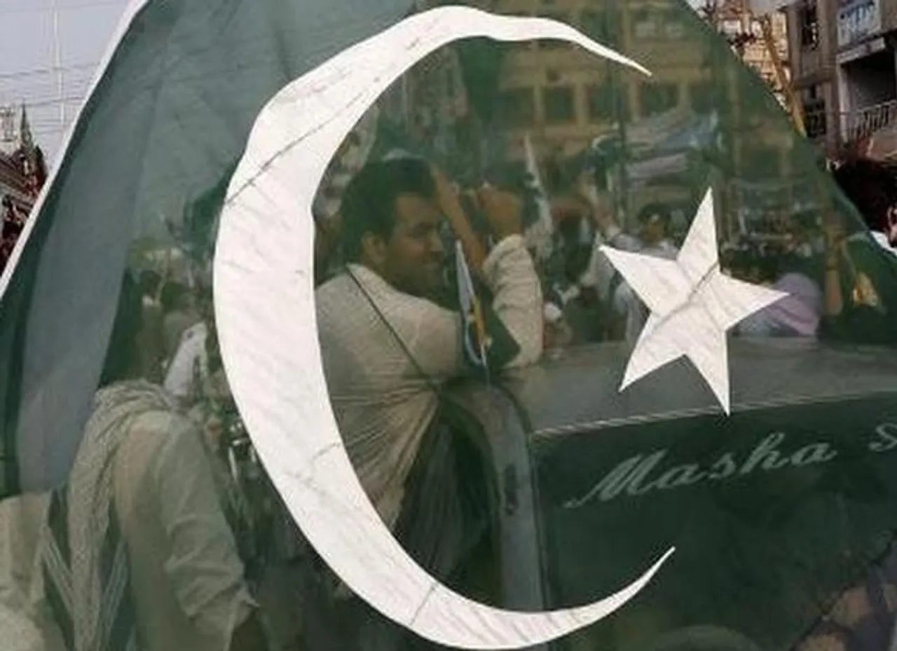 ১২ জন পিএমএল-এন নেতার বিরুদ্ধে গ্রেপ্তারি পরোয়ানা জারি