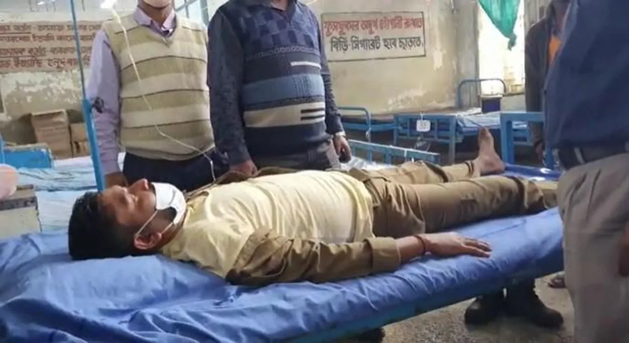 তৃণমূলের পতাকা উত্তোলনকে কেন্দ্র করে আক্রান্ত শ্রমিক নেতা